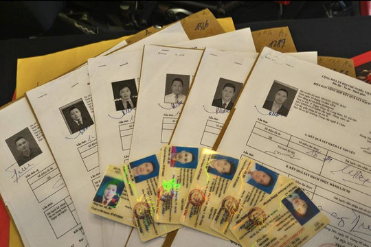 Sắp tới, giấy phép lái xe được tự động gia hạn qua ứng dụng