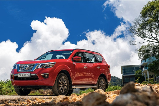 Mẫu SUV 7 chỗ giảm giá một nửa 'ngon, bổ, rẻ' bất ngờ hot trở lại