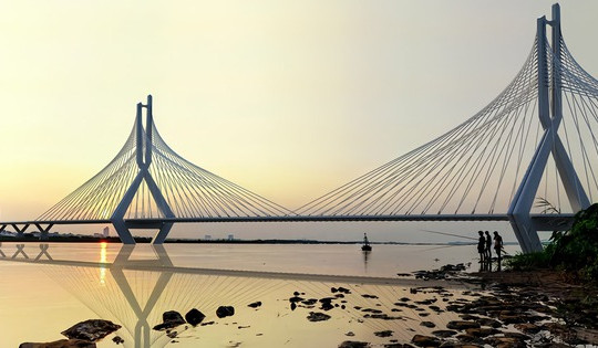 Cử tri Hà Nội đề xuất tăng giá bồi thường khi làm dự án cầu Tứ Liên