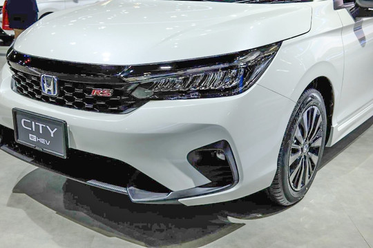 Honda City hybrid sẽ không bán tại Việt Nam: Hãng cho biết lý do đặc biệt, người dùng hết cơ hội 'mơ' có phanh tay điện tử