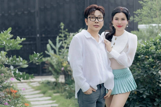 NSƯT vừa đón con đầu lòng ở tuổi U60 : Lấy Hoa hậu đã có 3 con, điều hành 2 công ty mang tên vợ, sống trong biệt thự 200 tỷ