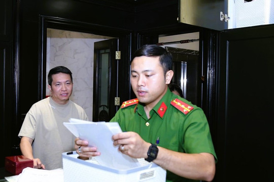 Chồng ca sĩ Đoàn Di Băng có thể đối diện mức án tối đa bao nhiêu năm tù?