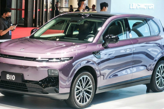 ‘Chiến binh’ mới thách thức Mazda CX-5 giá chỉ 620 triệu: Đẹp tinh tế, động cơ mạnh 218 mã lực, tha hồ vi vu tới 434km/1 lần sạc