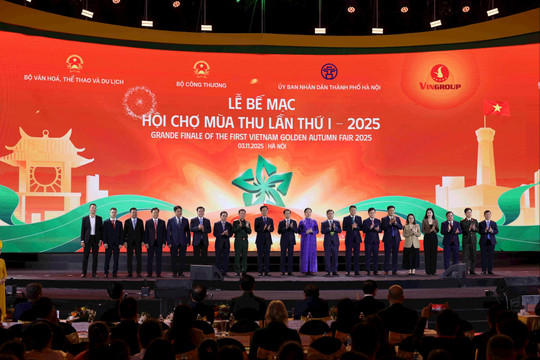 “Siêu hội chợ” hút hơn 1 triệu khách, quyên góp gần 400 tỷ đồng cho đồng bào vùng bão lũ