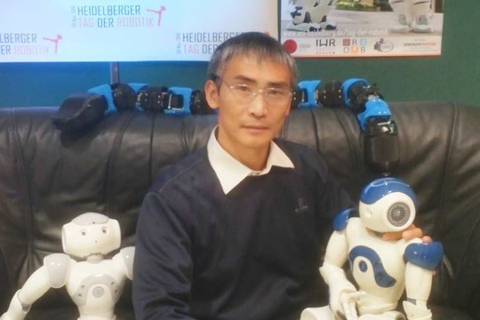 Giáo sư Toán học duy nhất năm 2025: Là Viện trưởng, từng dạy tại Bồ Đào Nha và Brazil