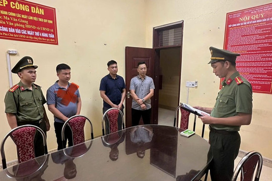 Bắt Trần Tấn cùng 4 đồng phạm điều hành gần 300 website khiêu dâm, thu lợi hàng chục tỷ