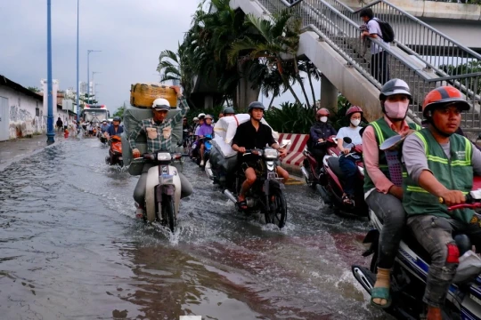 Hôm nay, triều cường ở TPHCM có thể vượt mức lịch sử