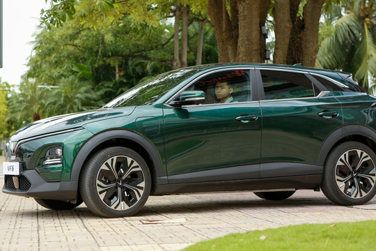 Sau 1 năm lăn bánh, ‘so găng’ số tiền khấu hao của 2 mẫu SUV VinFast VF 6 và Hyundai Creta: Đâu mới là sự lựa chọn hàng đầu?