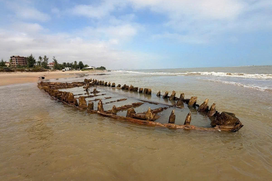 Phát lộ ‘báu vật’ quý hiếm sau bão số 13, nghi có niên đại từ cuối thế kỷ XIV: Cơ quan chức năng đề xuất khai quật khẩn cấp