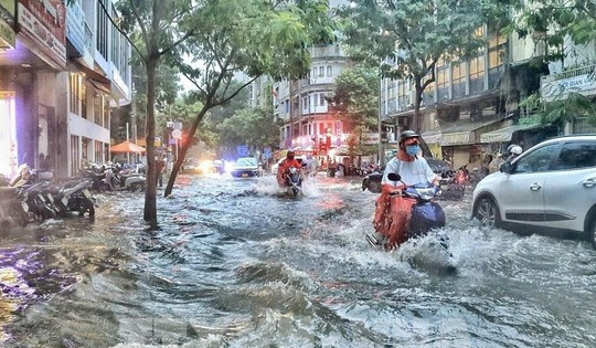 Thành phố giàu nhất Việt Nam có một phường sụt lún nghiêm trọng, tốc độ chìm dần gấp 3 lần mức trung bình thành phố