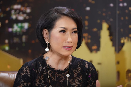 Nữ ca sĩ đông con nhất showbiz Việt: Có 9 con sau 3 cuộc hôn nhân, chồng hiện tại vừa là ‘bạn đời’ vừa là sui gia