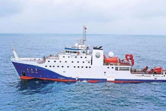 Phát hiện 'kho báu' dưới đáy đại dương: Mỹ cử siêu tàu 70m đến thăm dò, Trung Quốc lập tức tung 'cỗ máy' 4.000 tấn để giành thế thượng phong