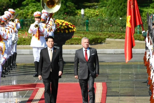 Chủ tịch nước Lương Cường chủ trì lễ đón chính thức Quốc vương Jordan