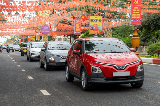 Bất ngờ với số lượng xe VinFast bán ra trong 9 tháng đầu năm