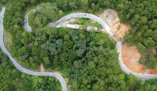 Khẩn cấp sửa chữa cung đèo hiểm trở thường xuyên xảy ra sạt lở dẫn vào 'tiểu Paris' của Việt Nam