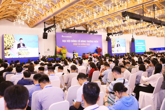 Khối ngoại bán ròng 1.400 tỷ đồng cổ phiếu STB