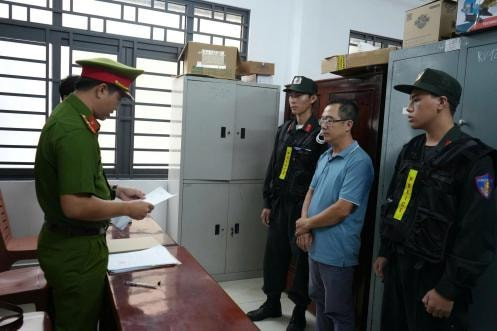 Bắt tạm giam 3 cựu cán bộ ngân hàng vì gây thiệt hại hơn 35 tỷ đồng