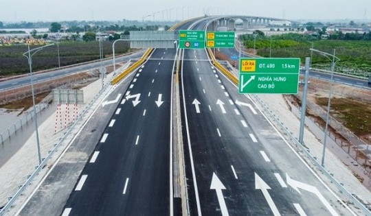 Cao tốc nằm ở cạnh đáy tam giác Đồng bằng sông Hồng sẽ hoàn thành vào năm 2026