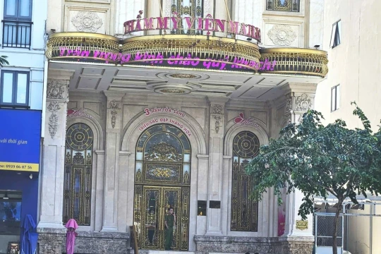 Cuộc sống của chủ nhân thẩm mỹ Mailisa xa hoa cỡ nào?