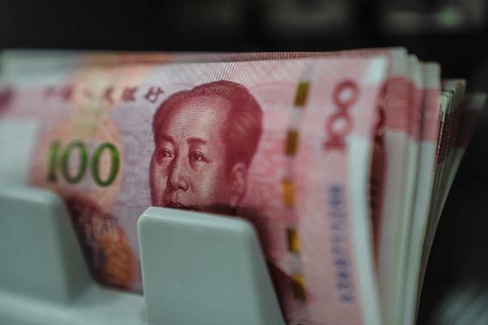 Đua nhau bỏ đồng USD để chuyển sang nhân dân tệ, IMF cảnh báo nhiều quốc gia có thể dính 'bẫy tỷ giá'