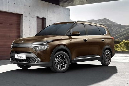 KIA bán mẫu MPV 7 chỗ giá rẻ chỉ 340 triệu, sử dụng động cơ xanh hoá, tiện nghi vượt trội, bảo hành lên tới 100.000km, cạnh tranh ‘sòng phẳng’ với Mitsubishi Xpander