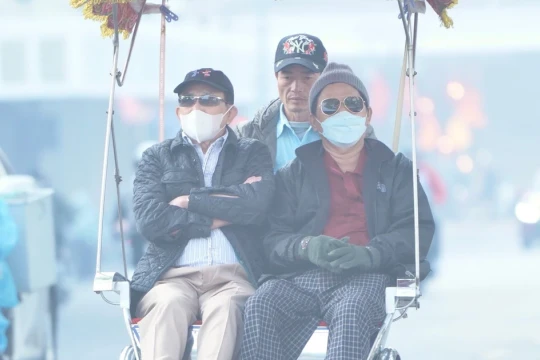 Chất lượng không khí Hà Nội lên ngưỡng xấu