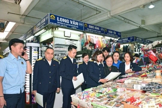 Xóa thuế khoán: Giải đáp vướng mắc của hộ kinh doanh trong 24h