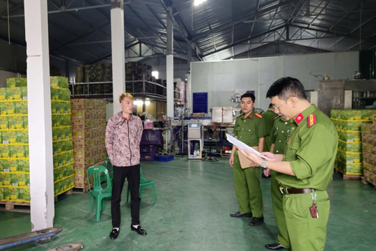 Khởi tố Giám đốc Công ty VNLIFE