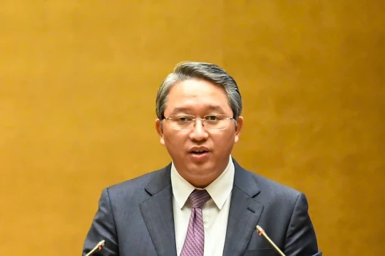 Miễn phí SGK, bỏ Hội đồng trường... nhiều cải cách giáo dục được xới xáo