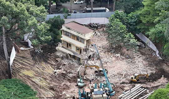 Chính thức tháo dỡ 3 biệt thự khu 'tam giác vàng' của đại phú giàu nhất Nam Bộ để làm công viên, đài tưởng niệm