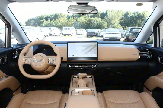 Hãng xe Trung Quốc ra mắt MPV 7 chỗ 'full option' giá chỉ 500 triệu: Có đủ xăng - hybrid - điện, rộng rãi như xe 1 tỷ, ghế ngả thành giường