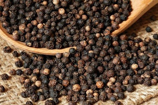 Việt Nam nắm giữ 'kho báu vàng đen' được cả thế giới săn lùng: Xuất khẩu vượt mốc 1,3 tỷ USD chỉ sau 10 tháng, tiến sát kỷ lục cao nhất lịch sử