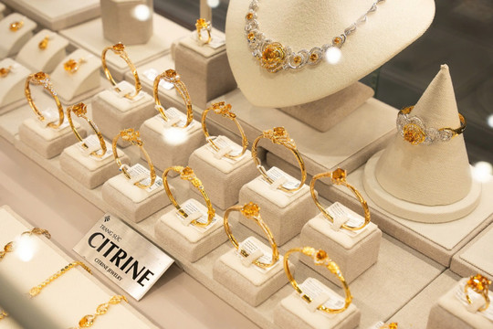 Giá vàng sáng 18/11: Cú trượt bất ngờ sau nhiều phiên giữ nhiệt