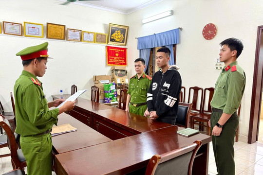 Bắt tài xế Hồ Thúc Minh Tiến sinh năm 2003