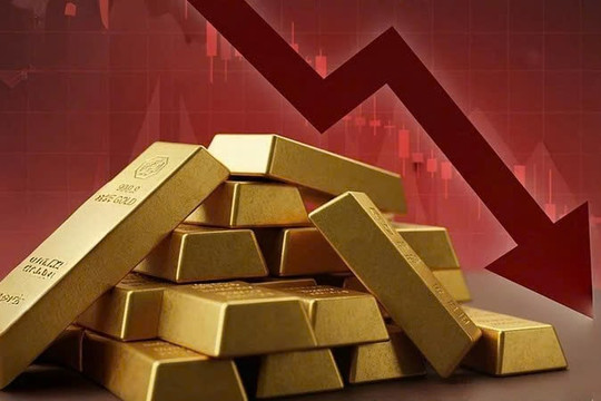 Vì sao giá vàng vẫn lao dốc dù nhu cầu trú ẩn tăng mạnh?