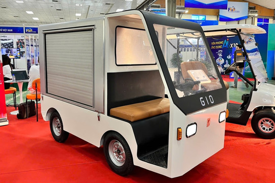 Mẫu xe ô tô điện được thiết kế và chế tạo tại Việt Nam, giá chỉ 35 triệu, thích hợp cho hộ kinh doanh nhỏ, đáp ứng tốt tiêu chí tránh nắng mưa