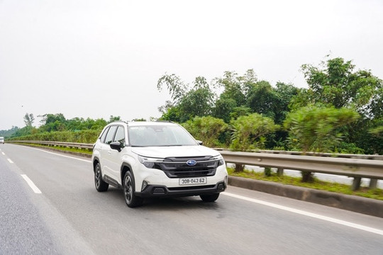 Xe Nhật 1,3 tỷ vừa về Việt Nam đã chạy từ Hà Nội lên Sapa: Động cơ mạnh, lái sướng nhưng vẫn có điểm để 'chê thẳng mặt'