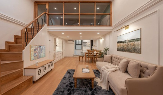 Căn phòng gần 100 năm tuổi trên phố Hàng Bồ khoác diện mạo Farmhouse thơ mộng