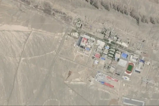 Ảnh vệ tinh tiết lộ Trung Quốc mở rộng bãi thử vũ khí hạt nhân