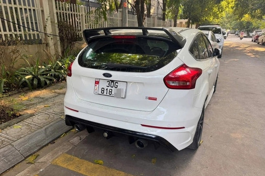 Tài xế Hà Nội bất ngờ bị phạt nguội vì… 2 xe khác đeo biển số y hệt!