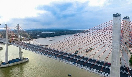 Cầu gần 7.300 tỷ trên tuyến cao tốc đắt đỏ bậc nhất Việt Nam: Lọt top thế giới, do doanh nghiệp Việt tên tuổi xây dựng