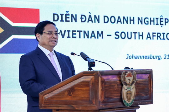 Thủ tướng kêu gọi doanh nghiệp Việt Nam - Nam Phi 'kết nối - hành động - ra sản phẩm'