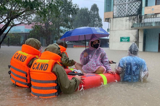 Người dân có thể cập nhật vị trí cần cứu trợ, nhận diện điểm kẹt lũ qua đây