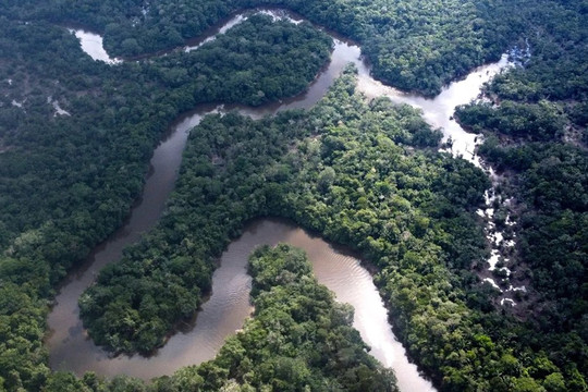 Quốc gia duy nhất sở hữu dòng sông sôi sùng sục, nhiệt độ nước lên đến 100 độ C, nằm gọn trong lòng rừng mưa nhiệt đới