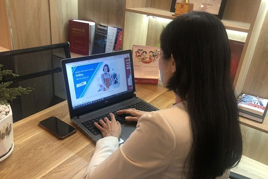 Tham gia tuyển dụng ngân hàng qua mạng, cô gái Hà Nội bị lừa gần 500 triệu đồng