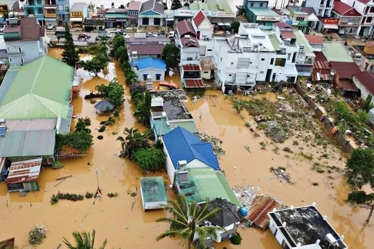 Lũ lụt nghiêm trọng: Phải khắc phục nguyên nhân từ thủy điện