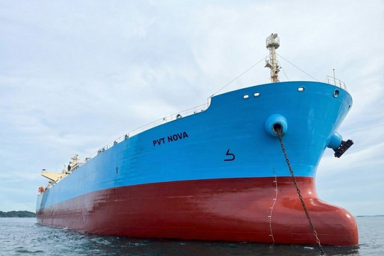 PVTrans (PVT) nhận thêm 2 tàu dầu, lập tức đưa vào khai thác quốc tế ngay sau bàn giao