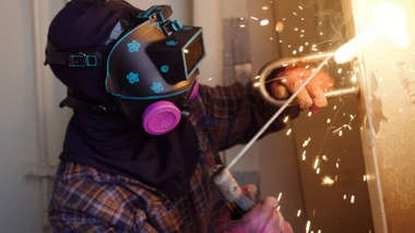 Khởi nghiệp chỉ với 600.000 đồng, U30 biến công việc phụ thành đế chế kinh doanh thu về 34 tỷ đồng/năm