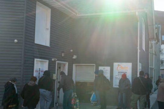 Chuyện lạ tại nền kinh tế lớn nhất thế giới: Người dân chật vật mưu sinh, đến ngày 3 bữa cũng là điều xa xỉ