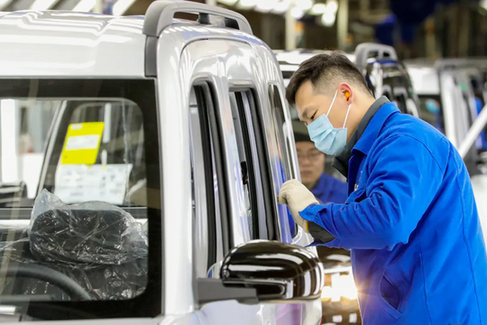 Kinh tế Trung Quốc đón tin xấu